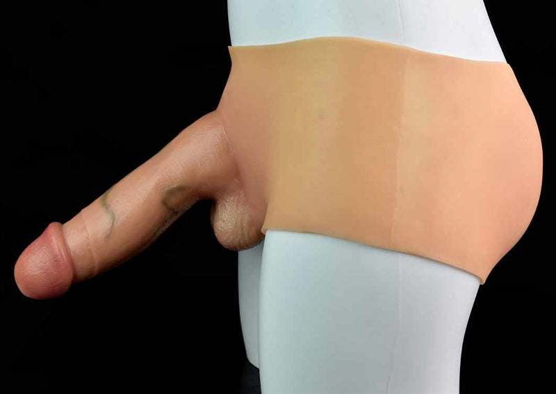 9 Inch Realistic Penis Form Strap-on Liquid silicone penis pants Ultra Realistic Penis Pants